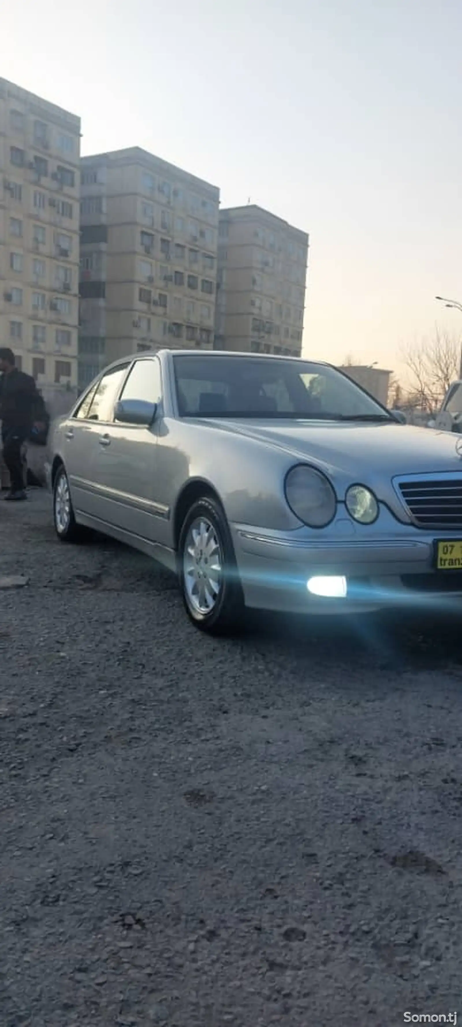 Mercedes-Benz E class, 2000-1