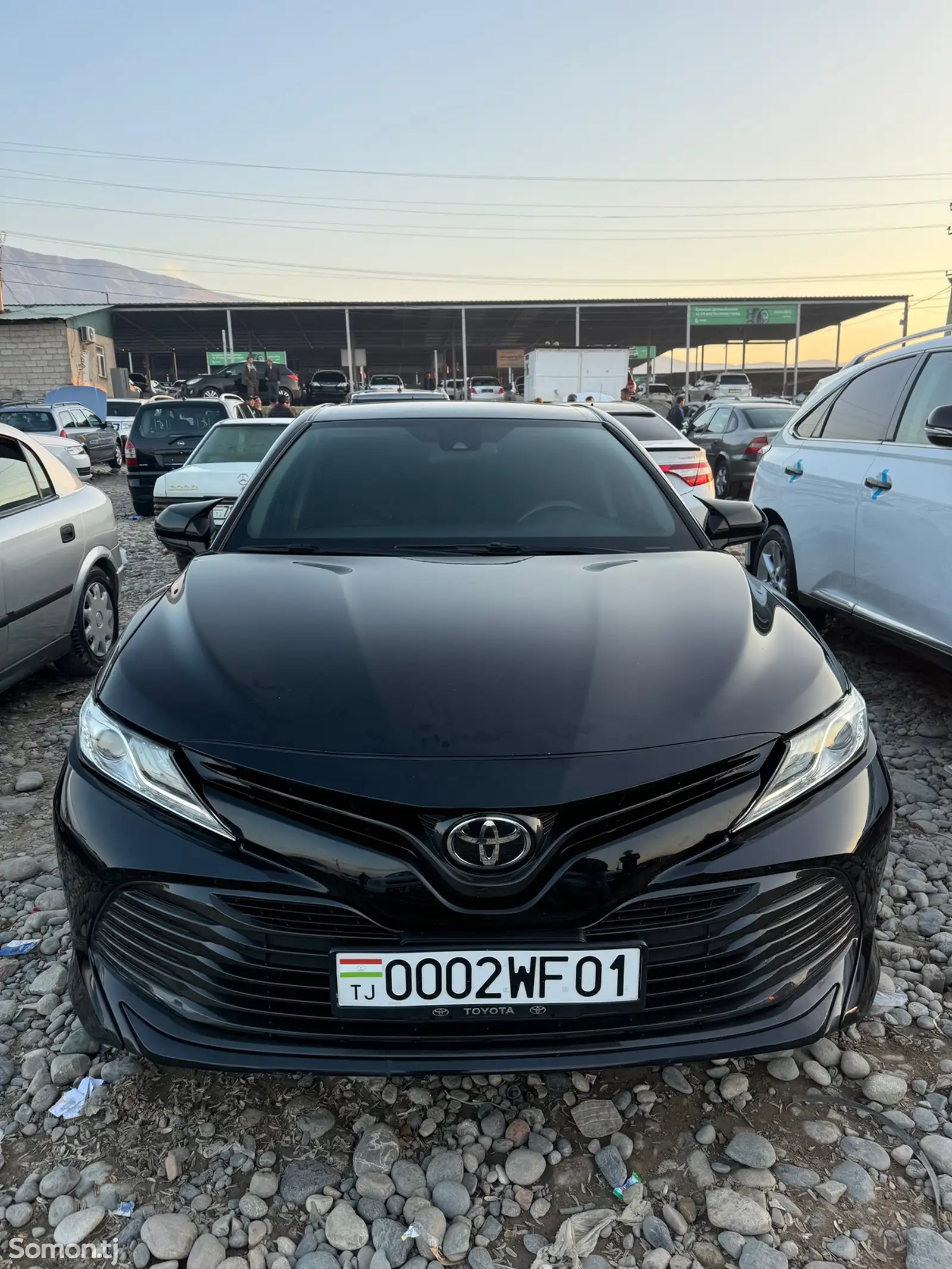 Toyota Camry, 2019-1