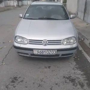 Volkswagen Golf, 1998