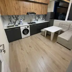 3-комн. квартира, 9 этаж, 80м², 19 мкр