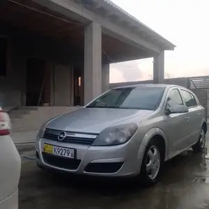 Opel Astra H, 2006