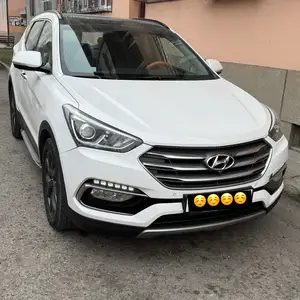 Hyundai Santa Fe, 2016