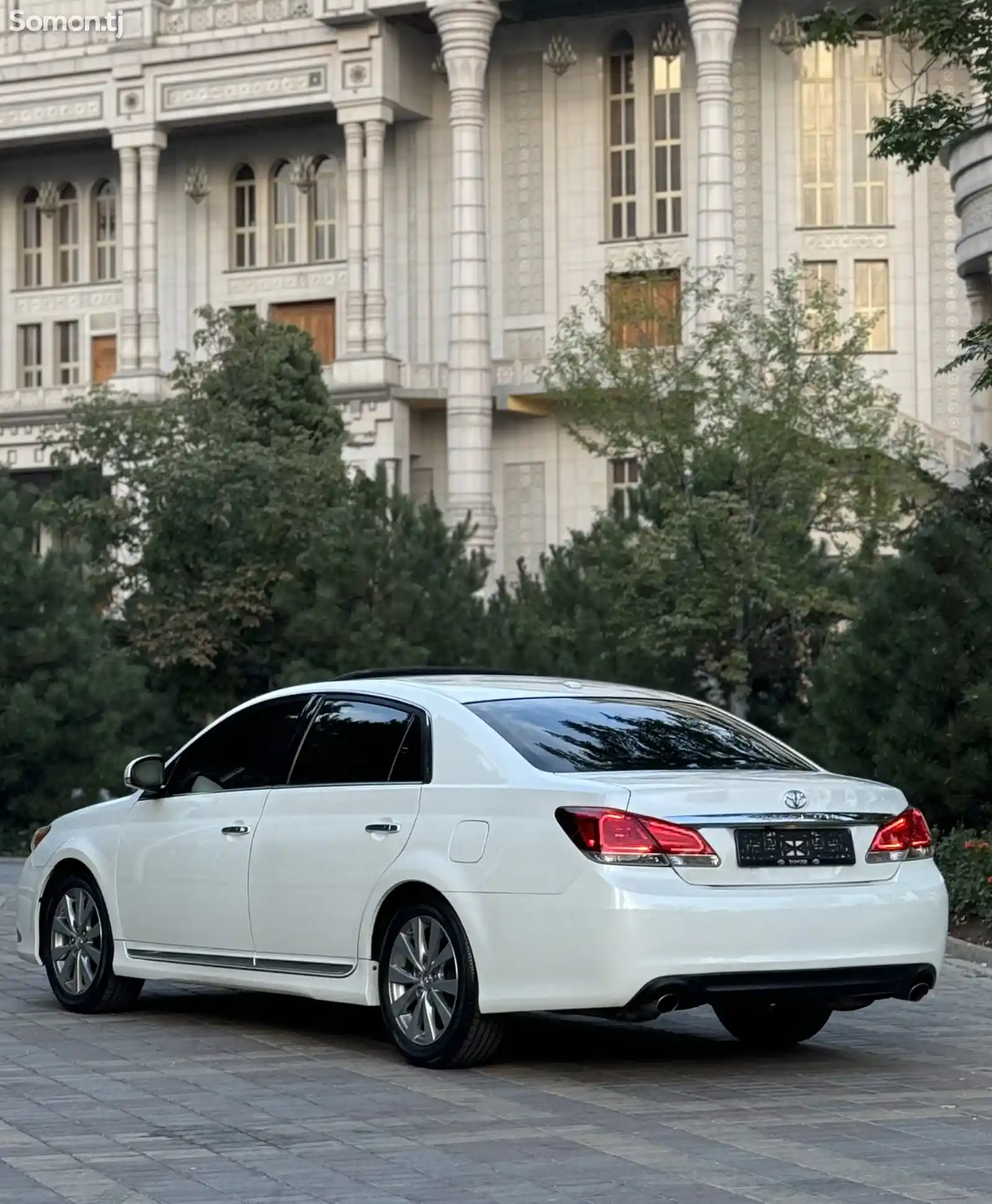 Toyota Avalon, 2011-6