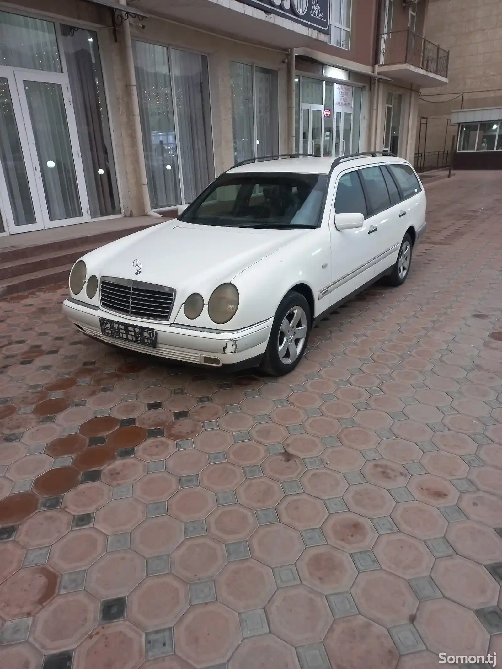 Mercedes-Benz E class, 2001-2