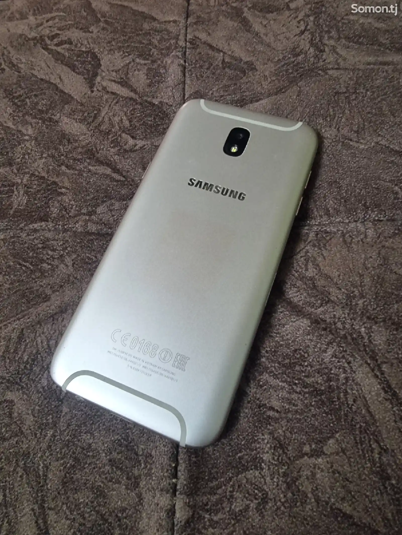 Samsung Galaxy J5 Pro