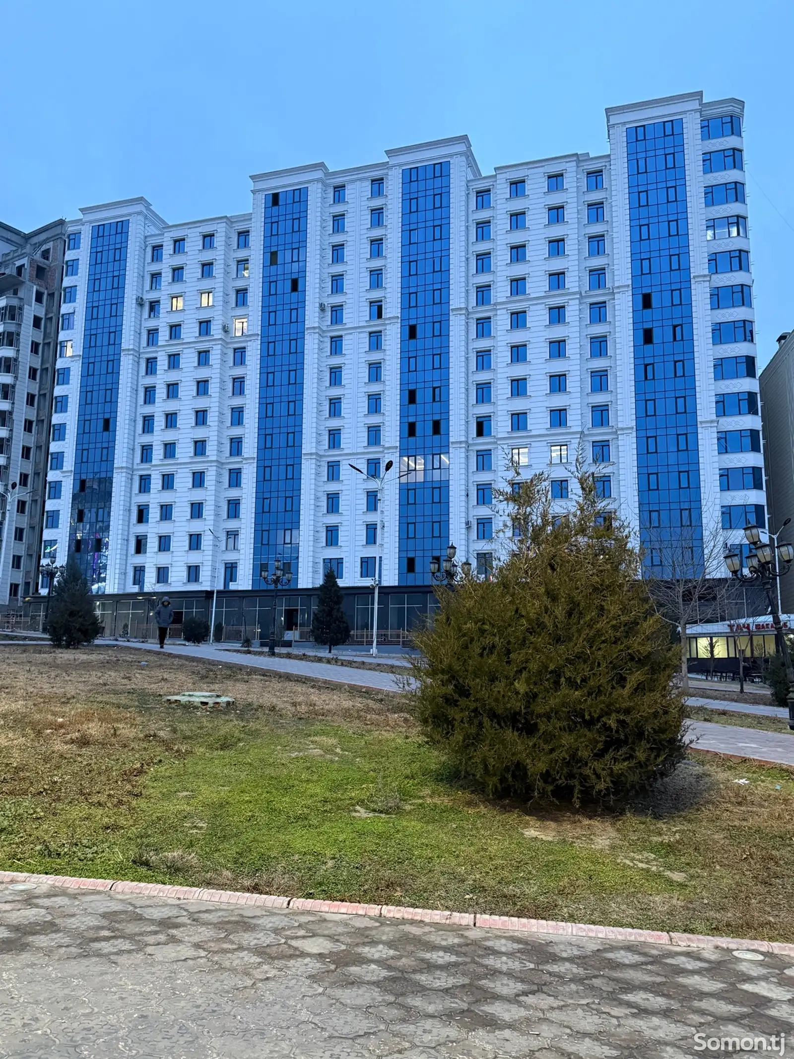 1-комн. квартира, 13 этаж, 53 м², 20 мкр Кохи Матбуот-1