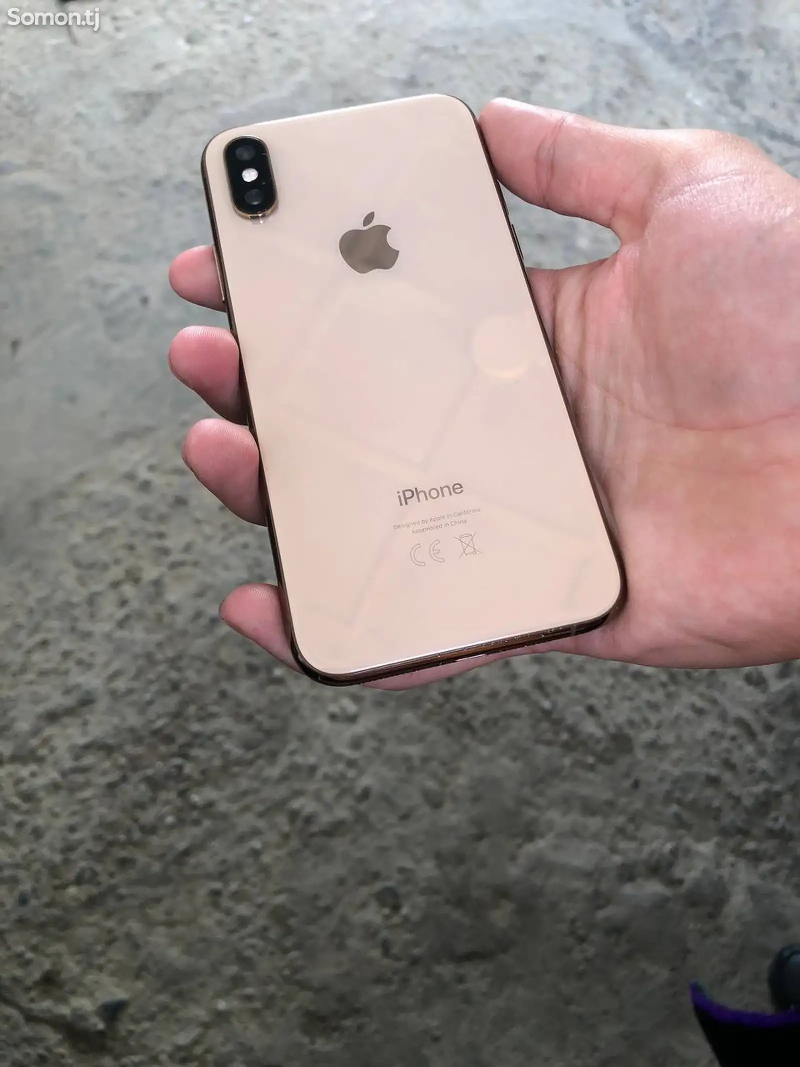 Apple iPhone Xs, 256 gb, Gold-1