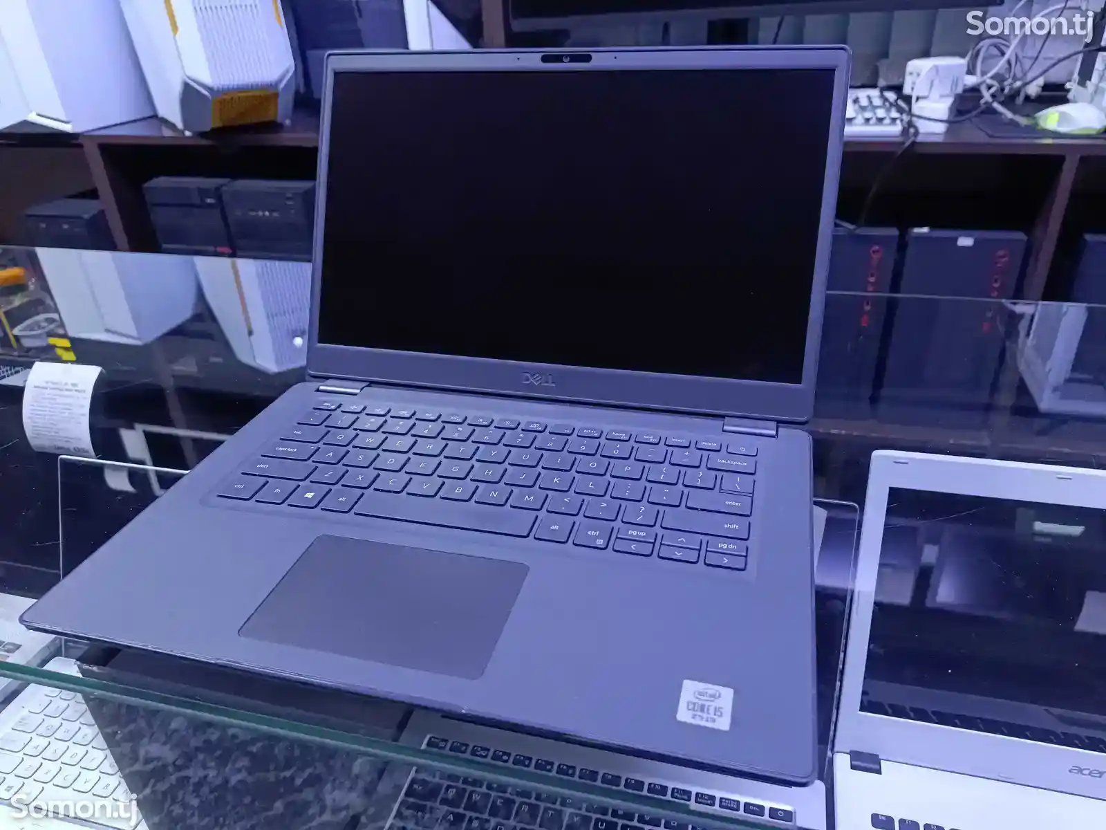 Сенсорный ноутбук Dell Latitude 3410 Core i5-10310U / 8GB / 256GB SSD-1