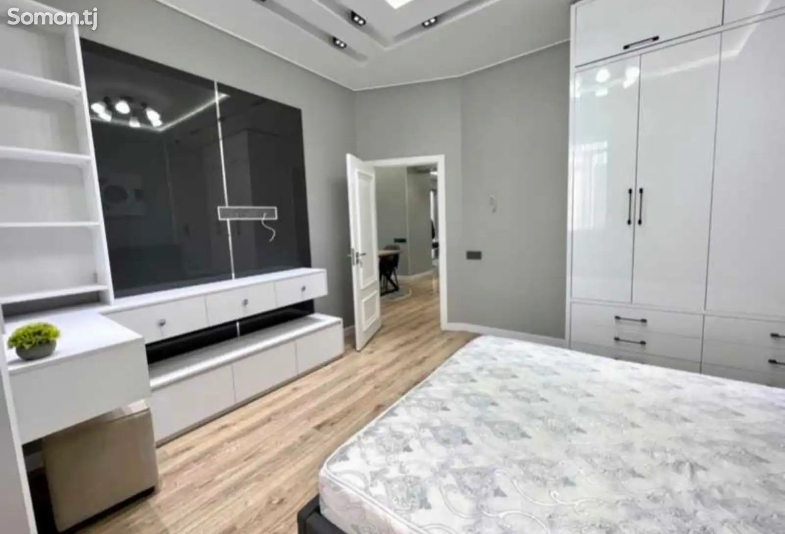 3-комн. квартира, 12 этаж, 85м², Ожоговый-12