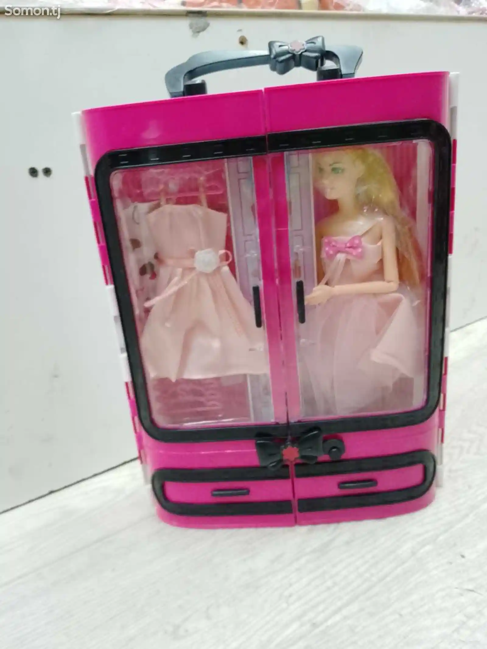 Кукла в шкафчике-3