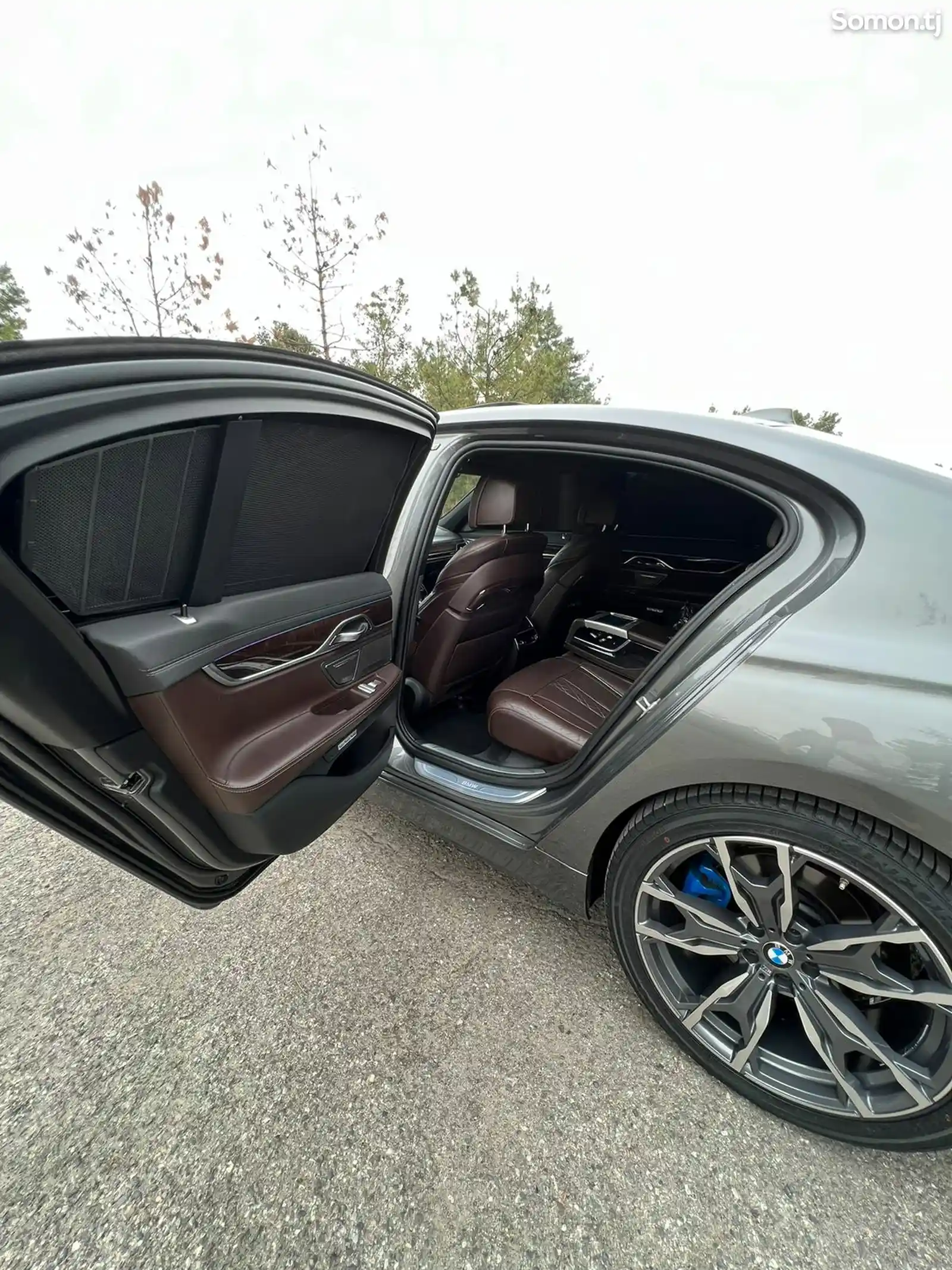 BMW 7 series, 2016-10