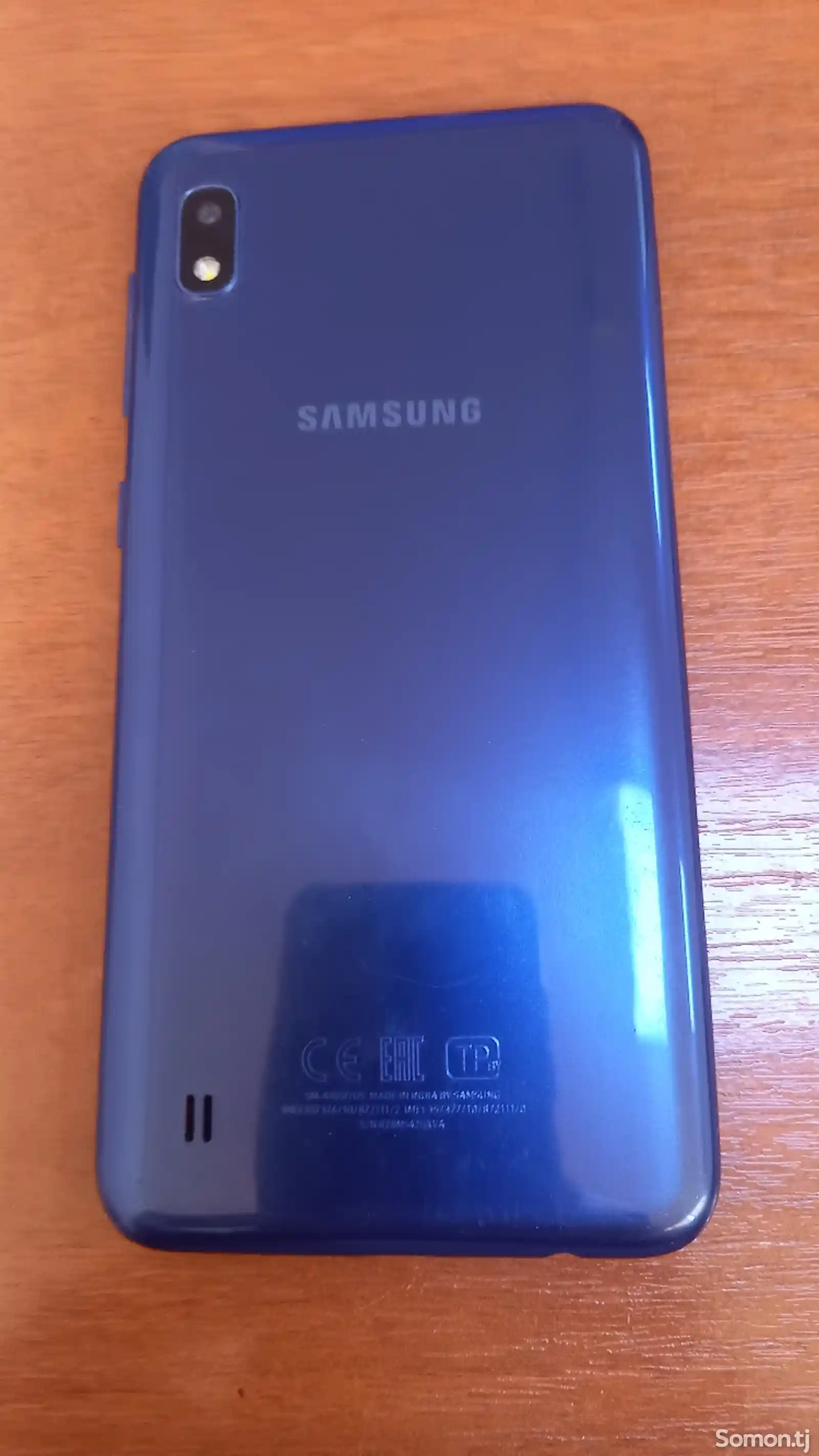 Samsung Galaxy A10 на запчасти-1