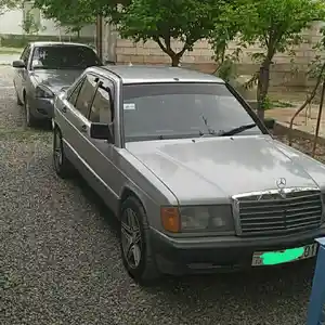 Mercedes-Benz W201, 1991