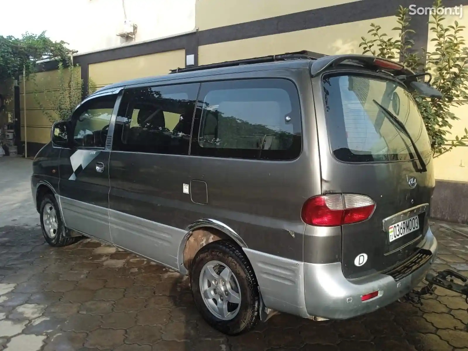 Микроавтобус Hyundai Starex, 2010-2