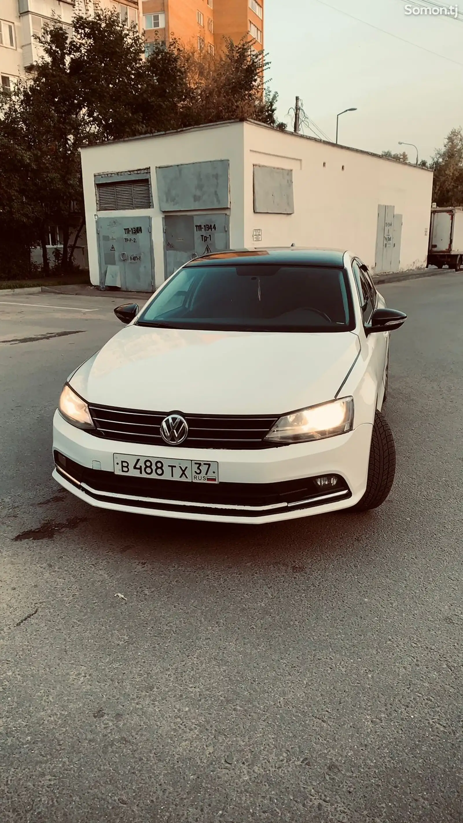 Volkswagen Jetta, 2015-1