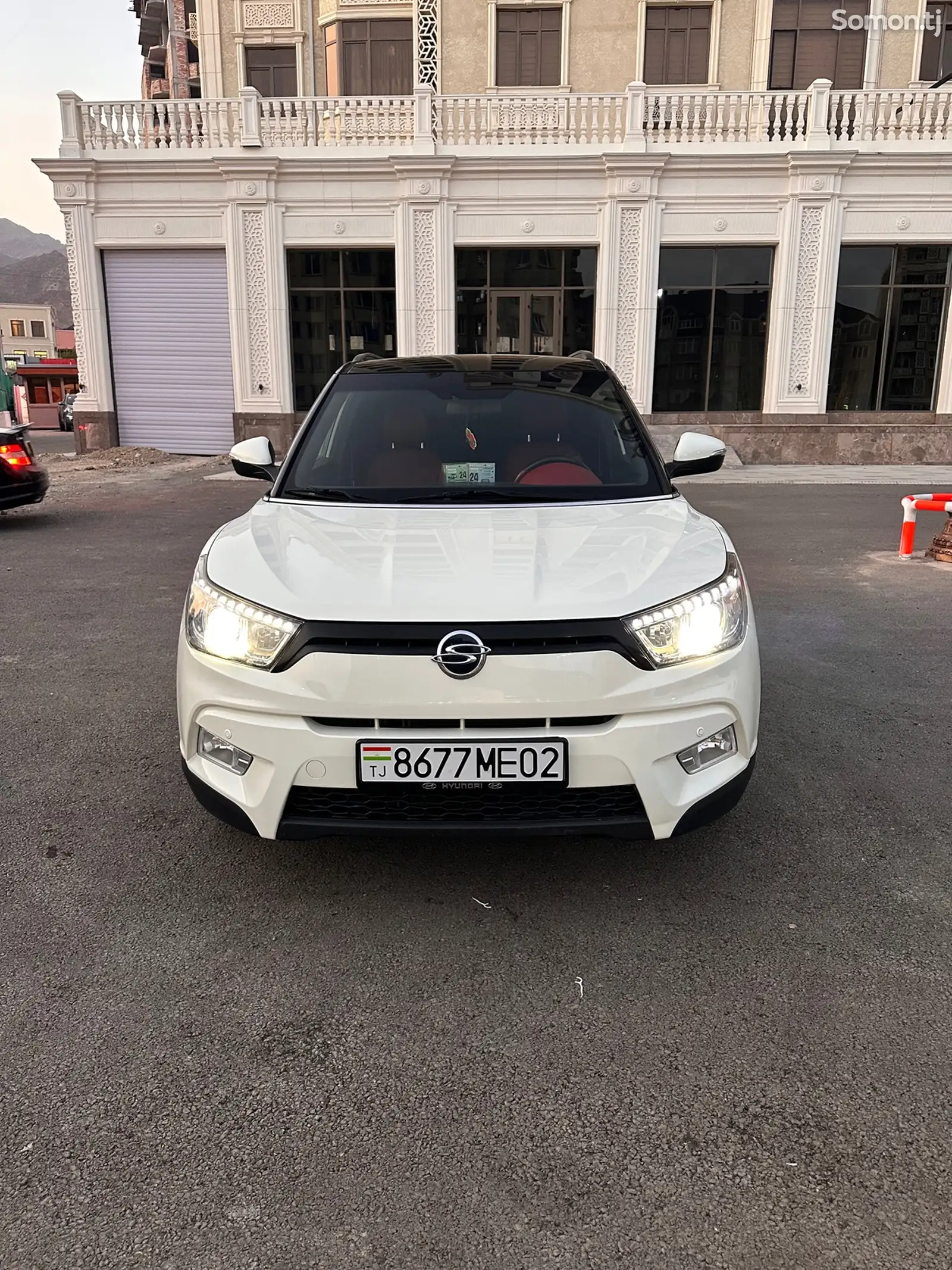 Ssang Yong Tivoli, 2016-4