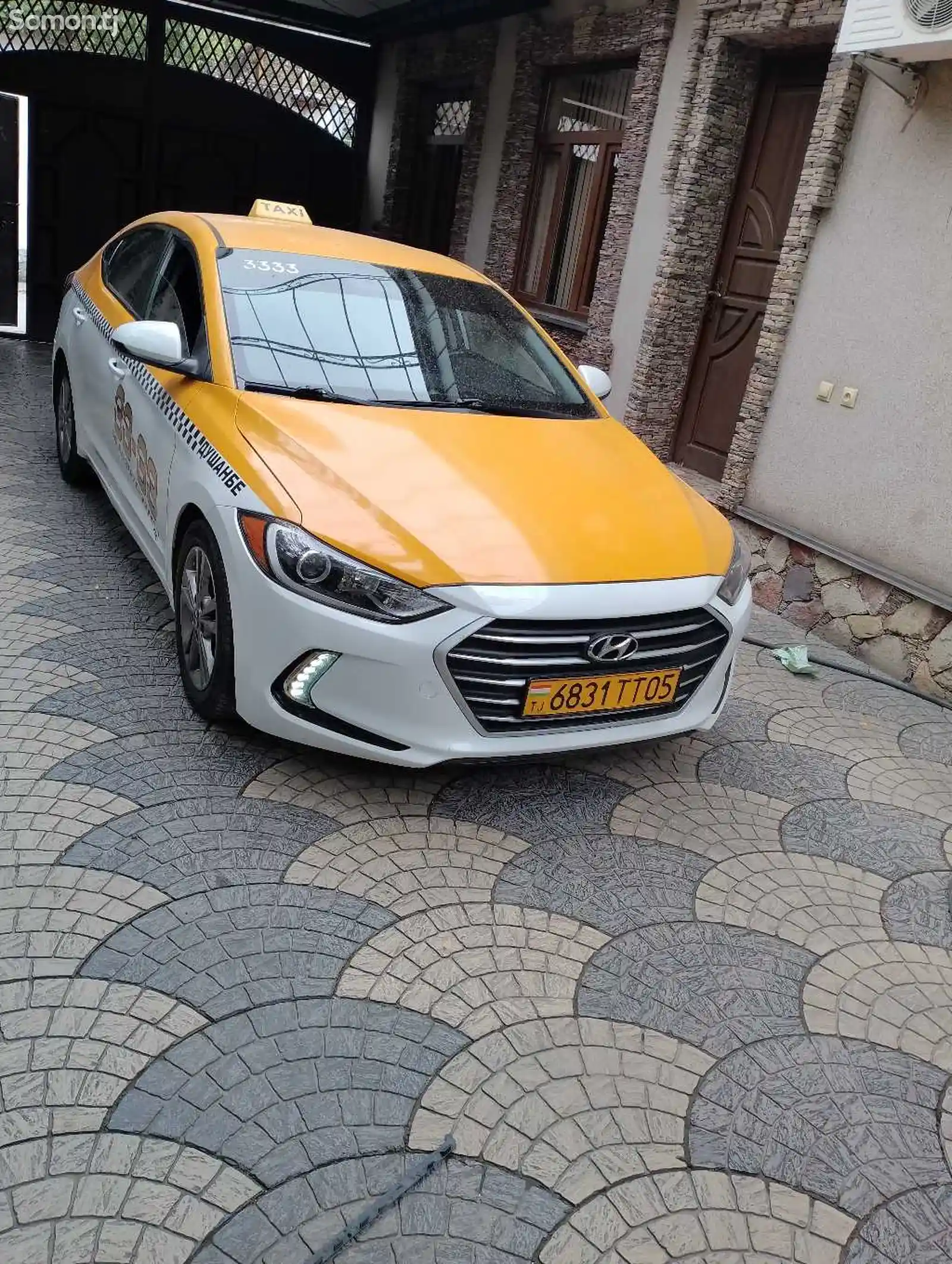 Hyundai Elantra, 2018-11