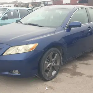 Toyota Camry, 2010