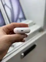 Беспроводные наушники Apple AirPods Pro 2 lightning-3