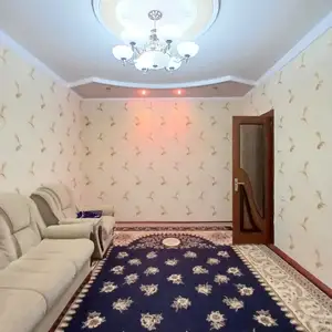 3-комн. квартира, 1 этаж, 70 м², 19мкр