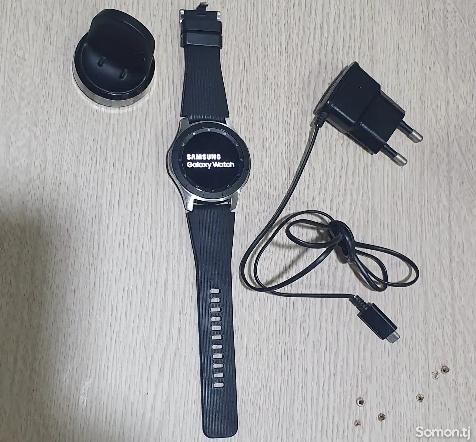 Смарт часы Samsung Galaxy Watch 46mm-1