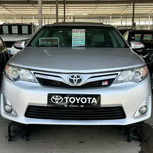 Toyota Camry, 2013