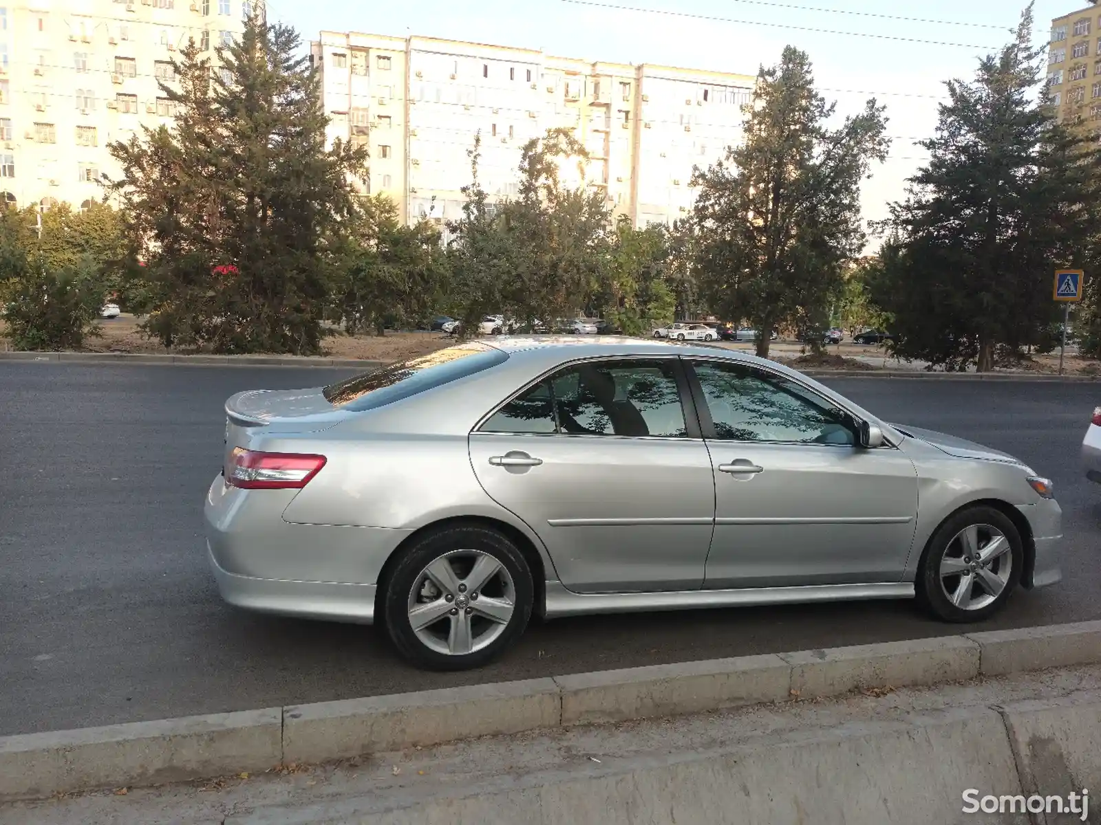 Toyota Camry, 2010-4