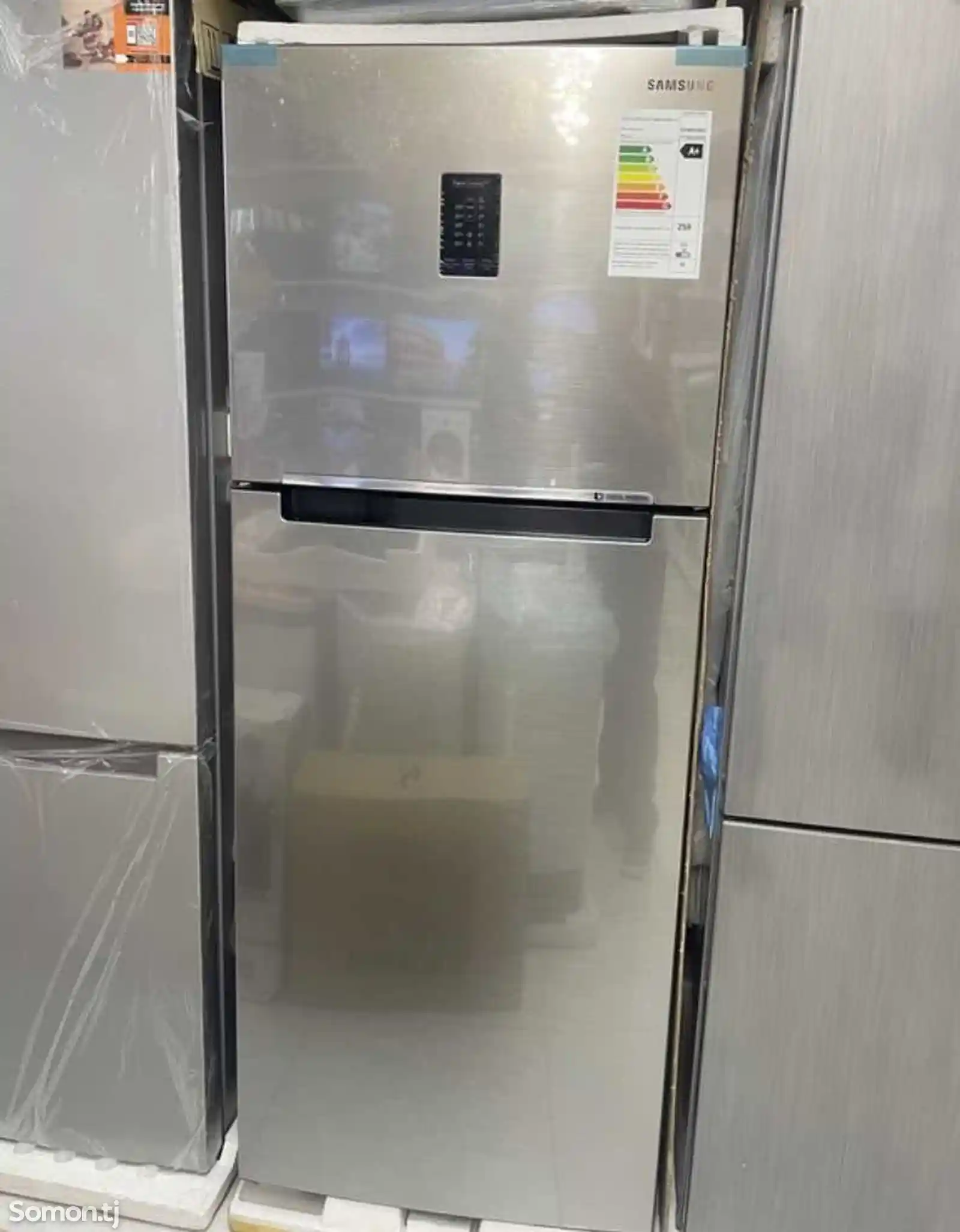 Холодильник Samsung RT38-1