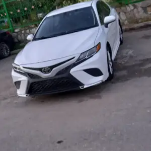 Toyota Camry, 2019