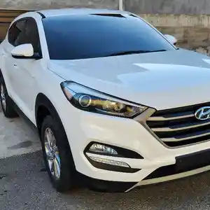 Hyundai Tucson, 2015