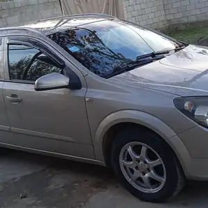 Opel Astra H, 2006