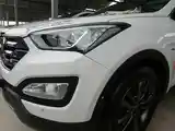 Hyundai Santa Fe, 2015-10