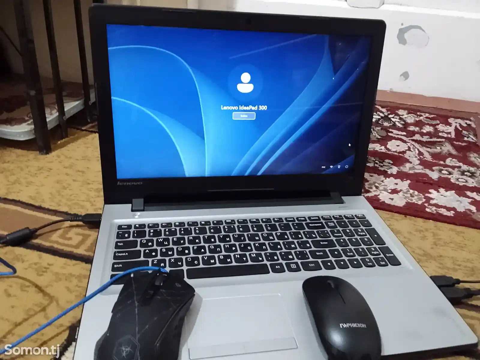 Ноутбук Lenovo IdeaPad 300-2