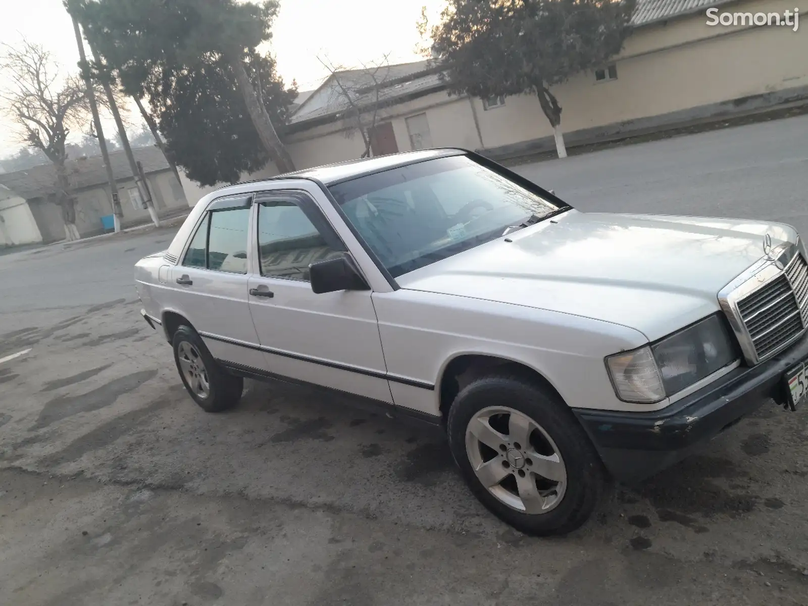 Mercedes-Benz W201, 1987-1