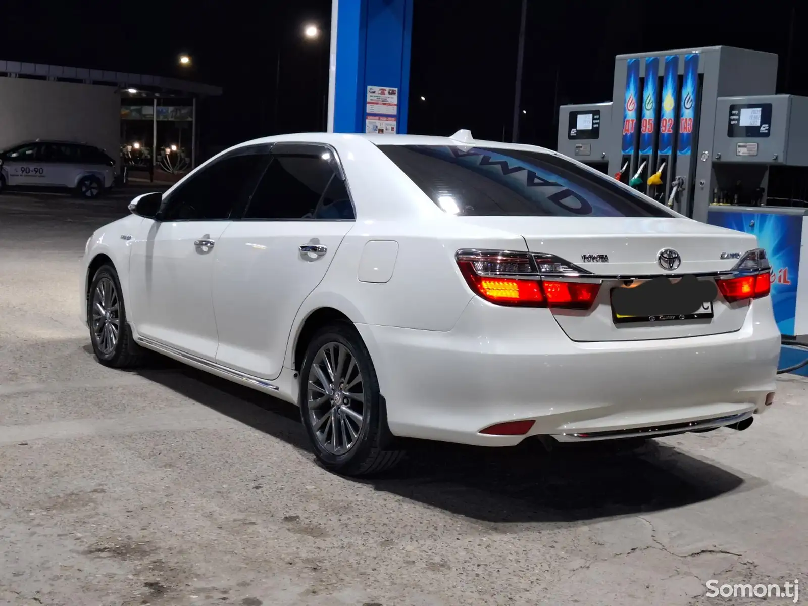 Toyota Camry, 2011-1