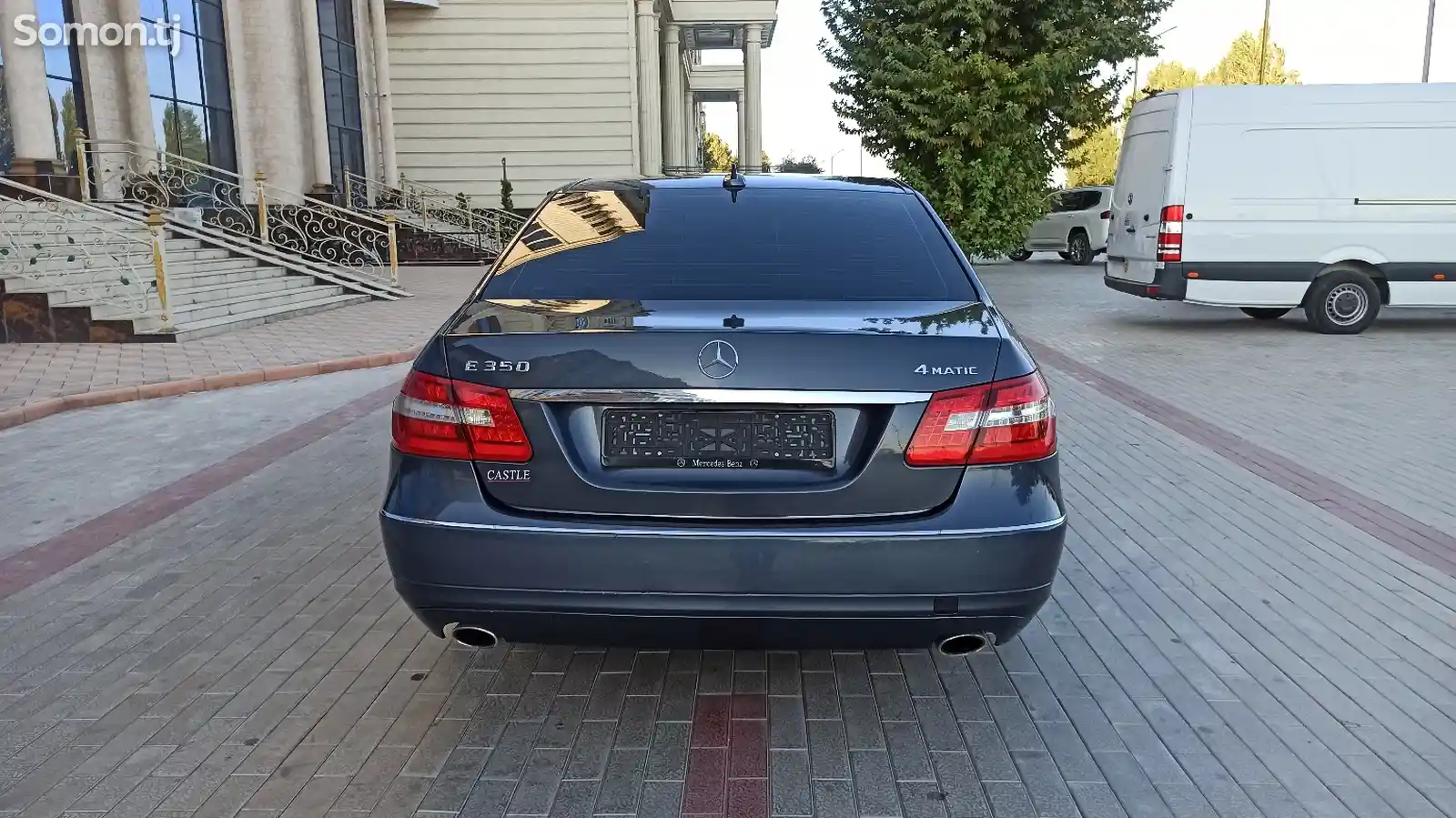 Mercedes-Benz E class, 2011-4