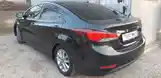 Hyundai Elantra, 2017-4