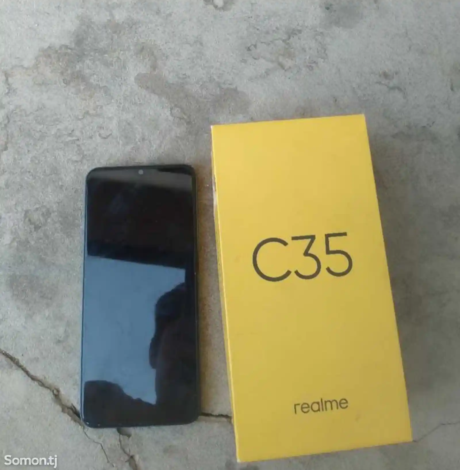 Realme C35-1