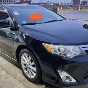 Лобовое стекло Toyota Camry 3 4