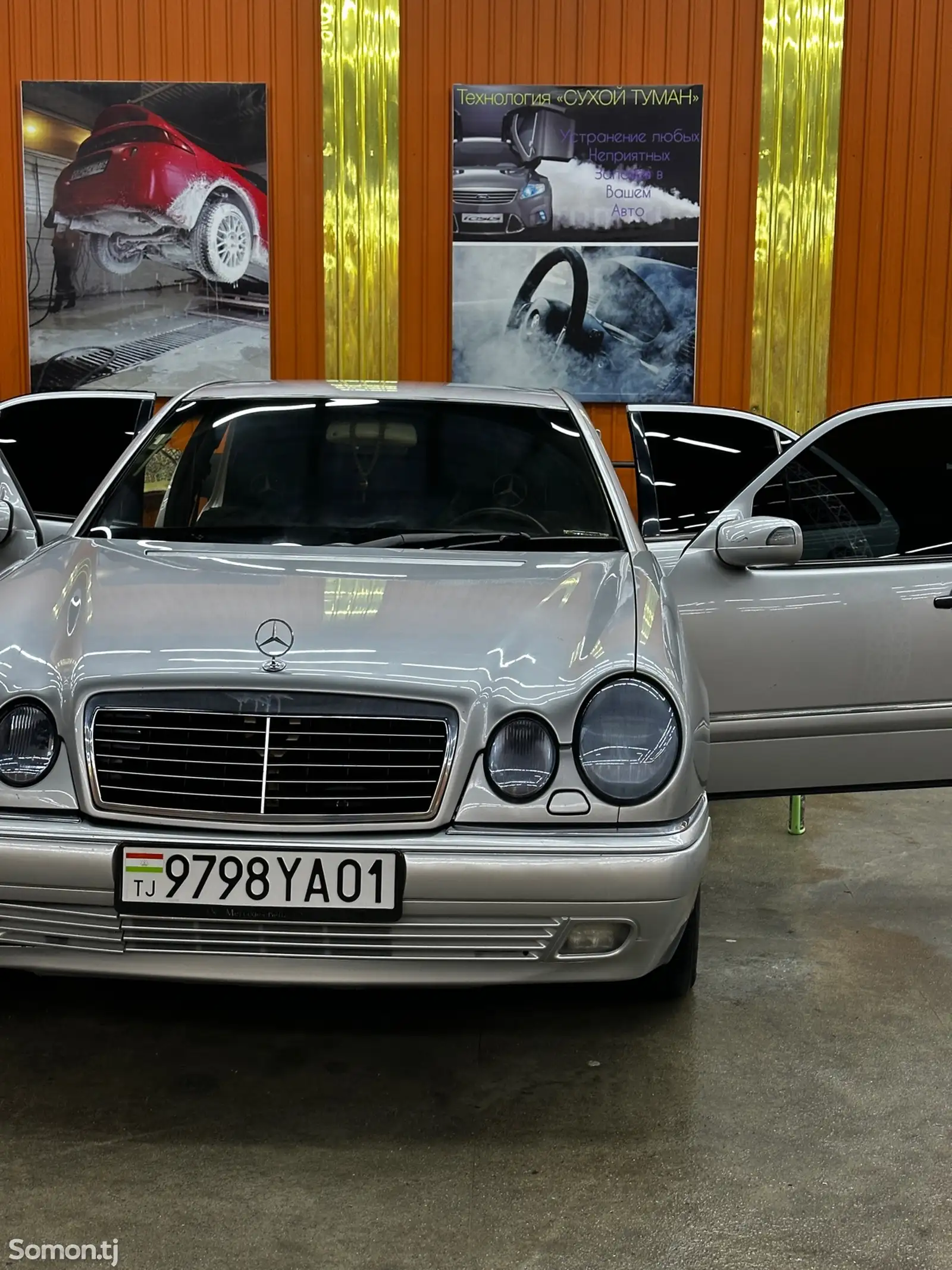 Mercedes-Benz E class, 1998-1