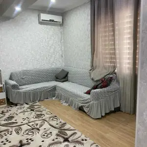 2-комн. квартира, 8 этаж, 58м², Цум