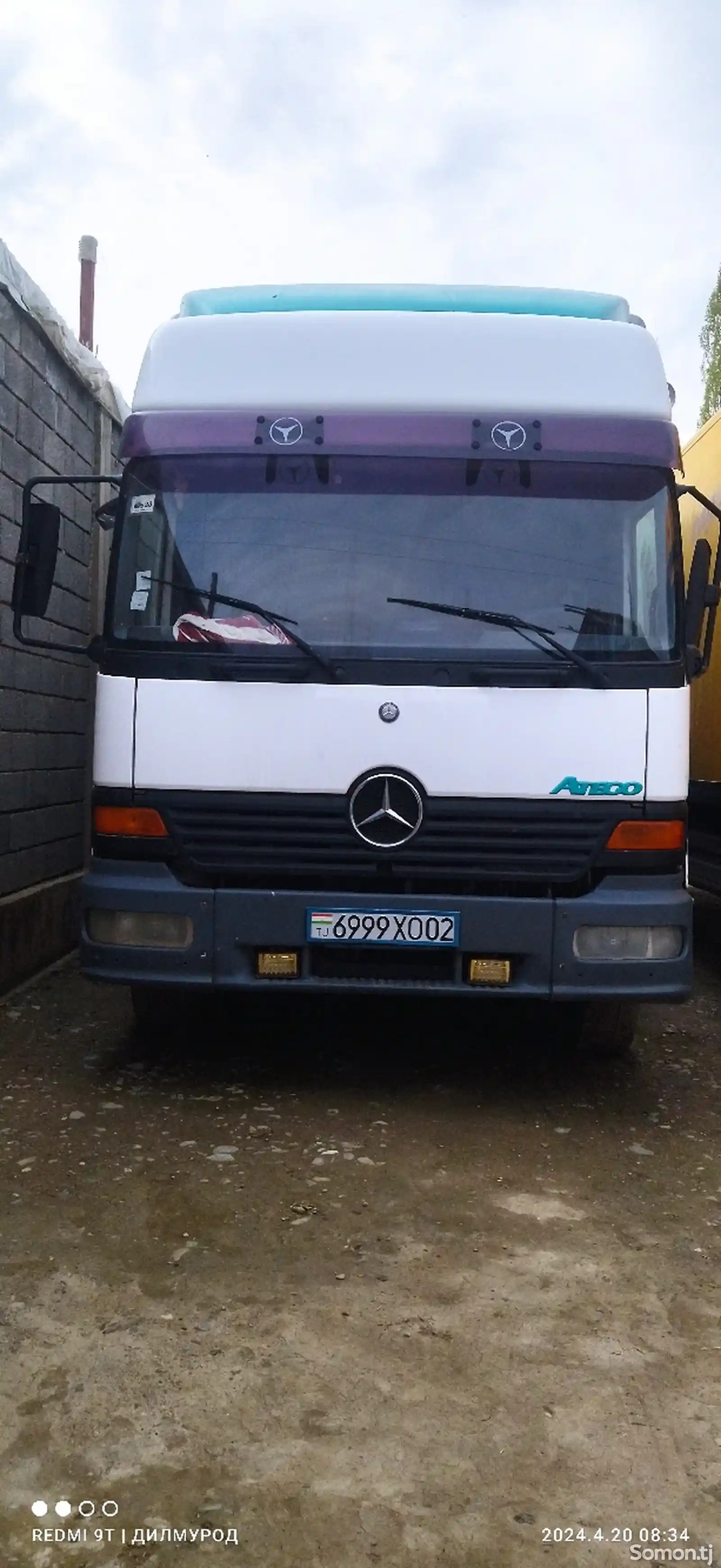 Бортовой грузовик Mercedes-Benz Atego