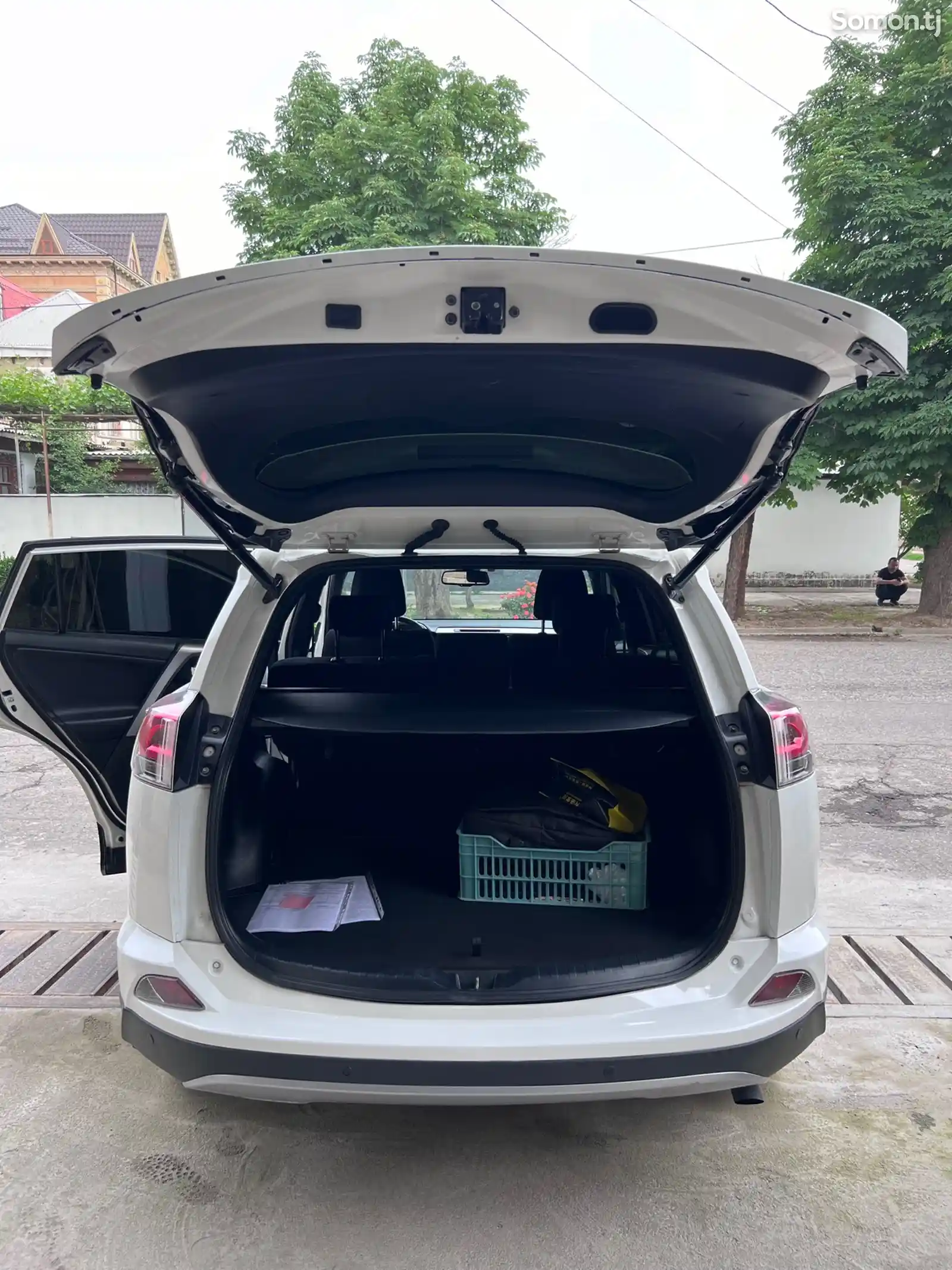 Toyota RAV 4, 2019-12