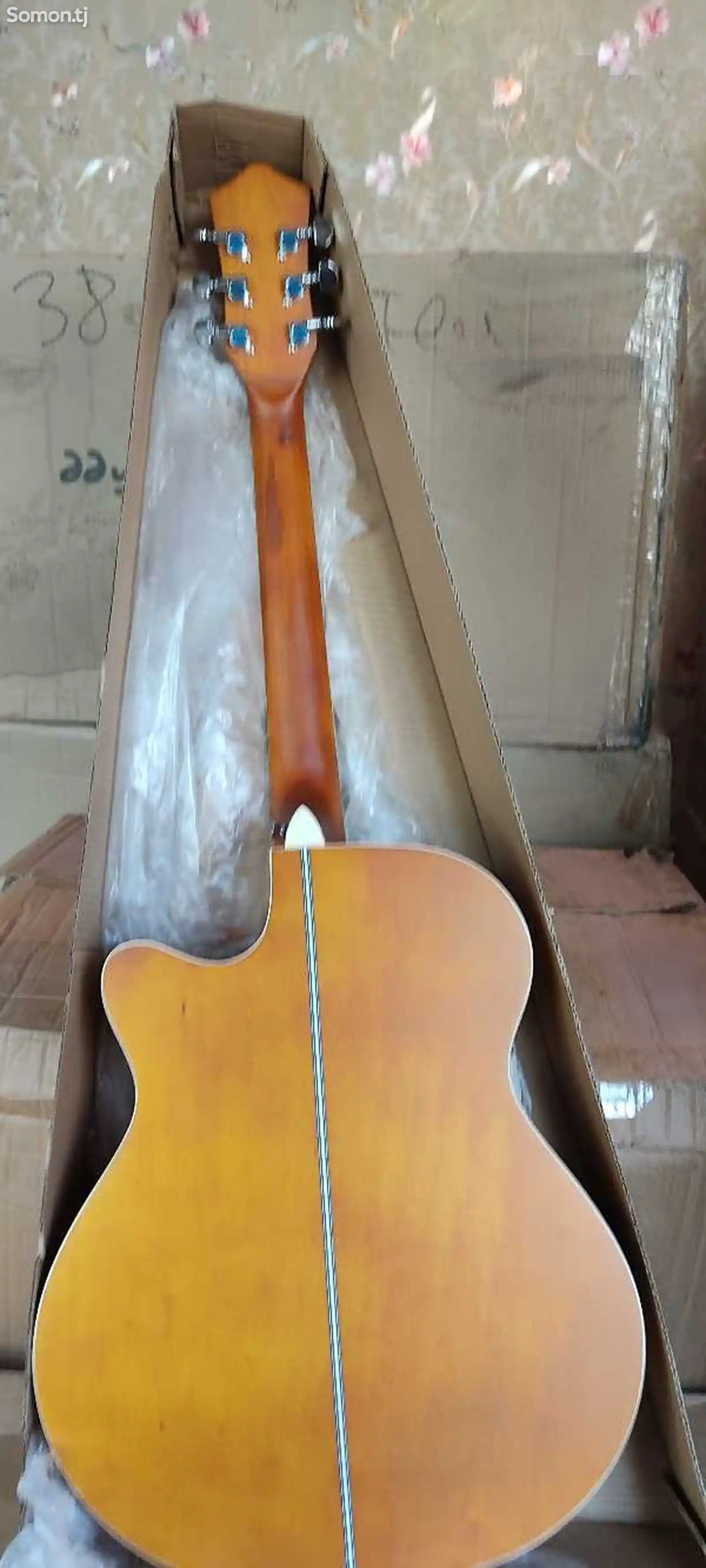Акустическая гитара R 40-2