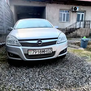 Opel Astra H, 2008