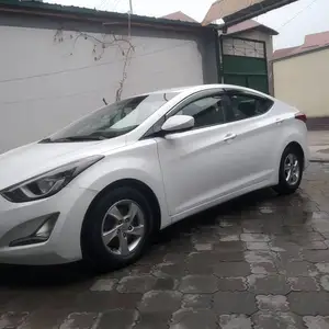 Hyundai Elantra, 2014