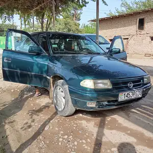 Opel Astra F, 1995