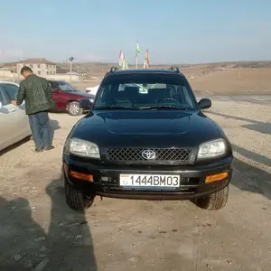 Toyota RAV 4, 1998