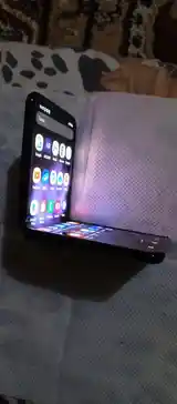 Samsung Galaxy Z Flip-2