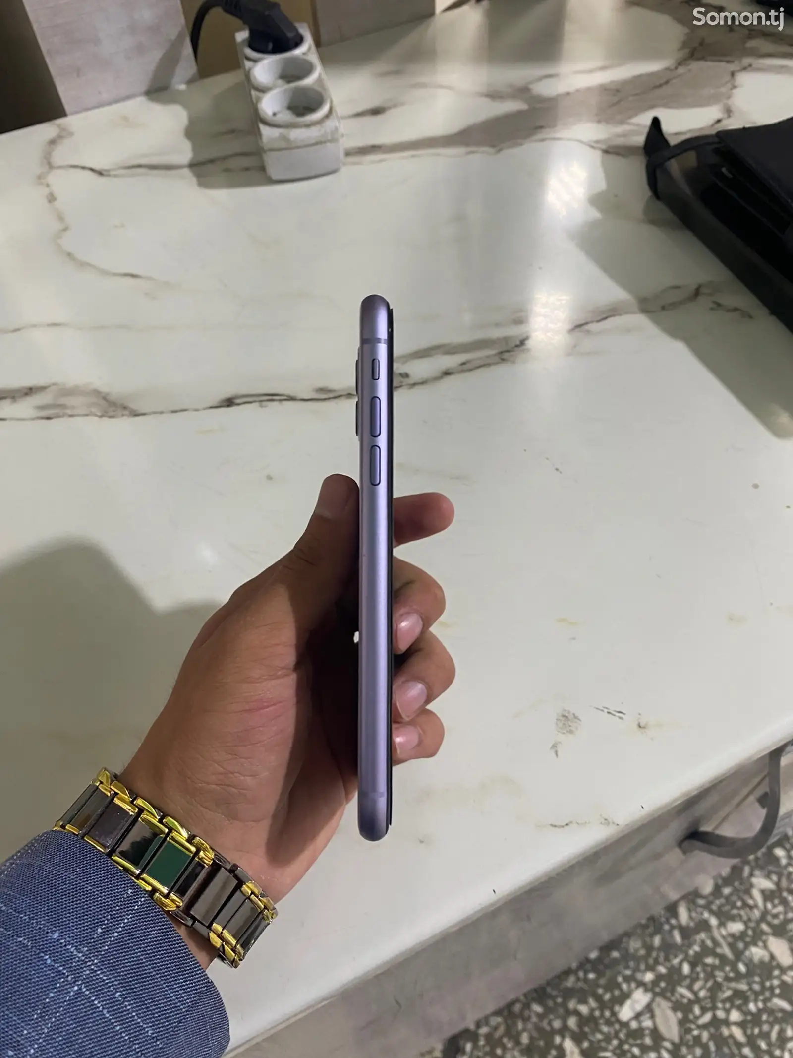 Apple iPhone 11, 128 gb, Purple-2